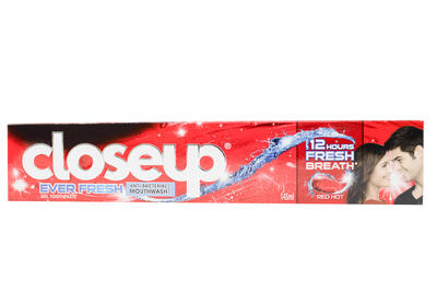 Close-Up Toothpaste Gel Red